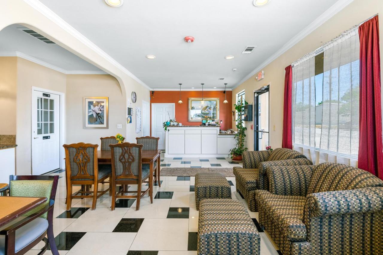 Big Lake Inn And Suites المظهر الخارجي الصورة