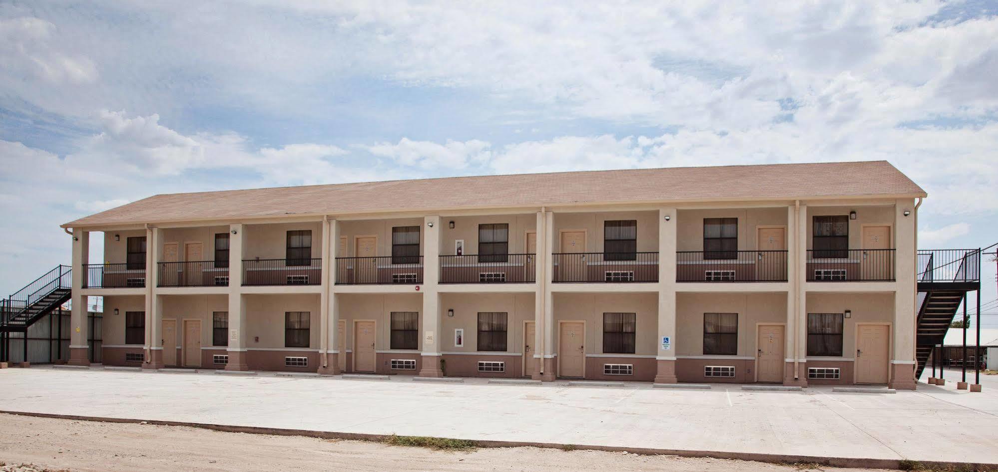 Big Lake Inn And Suites المظهر الخارجي الصورة