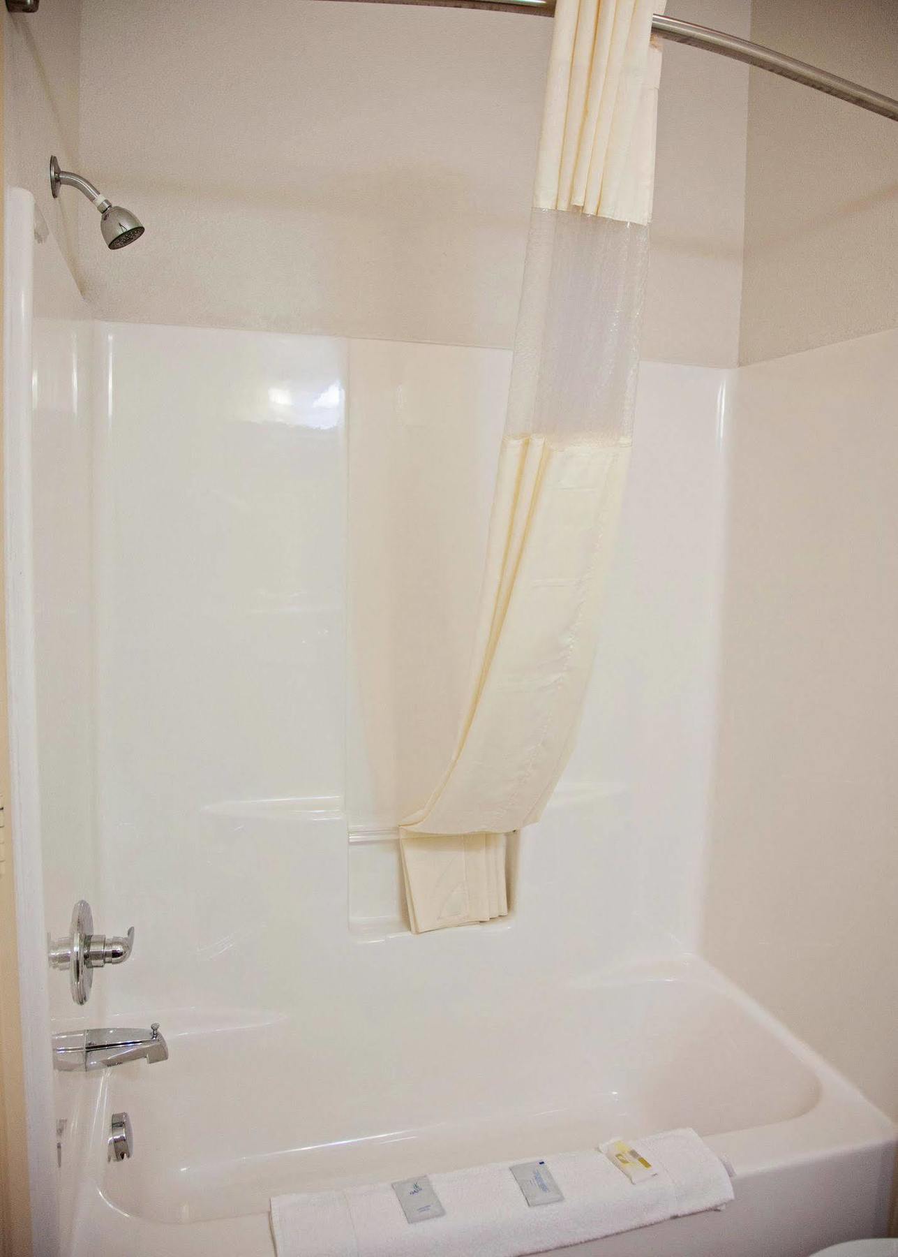 Big Lake Inn And Suites المظهر الخارجي الصورة