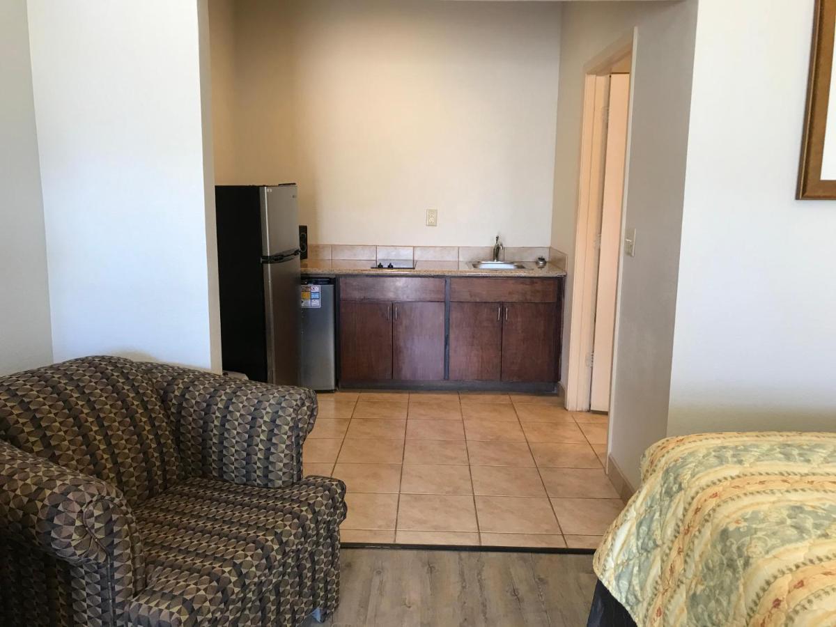 Big Lake Inn And Suites المظهر الخارجي الصورة