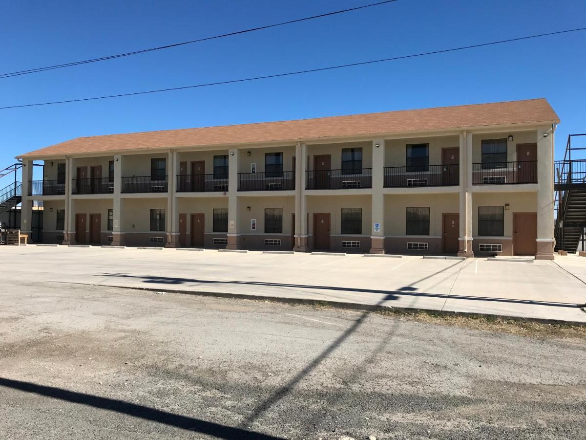 Big Lake Inn And Suites المظهر الخارجي الصورة