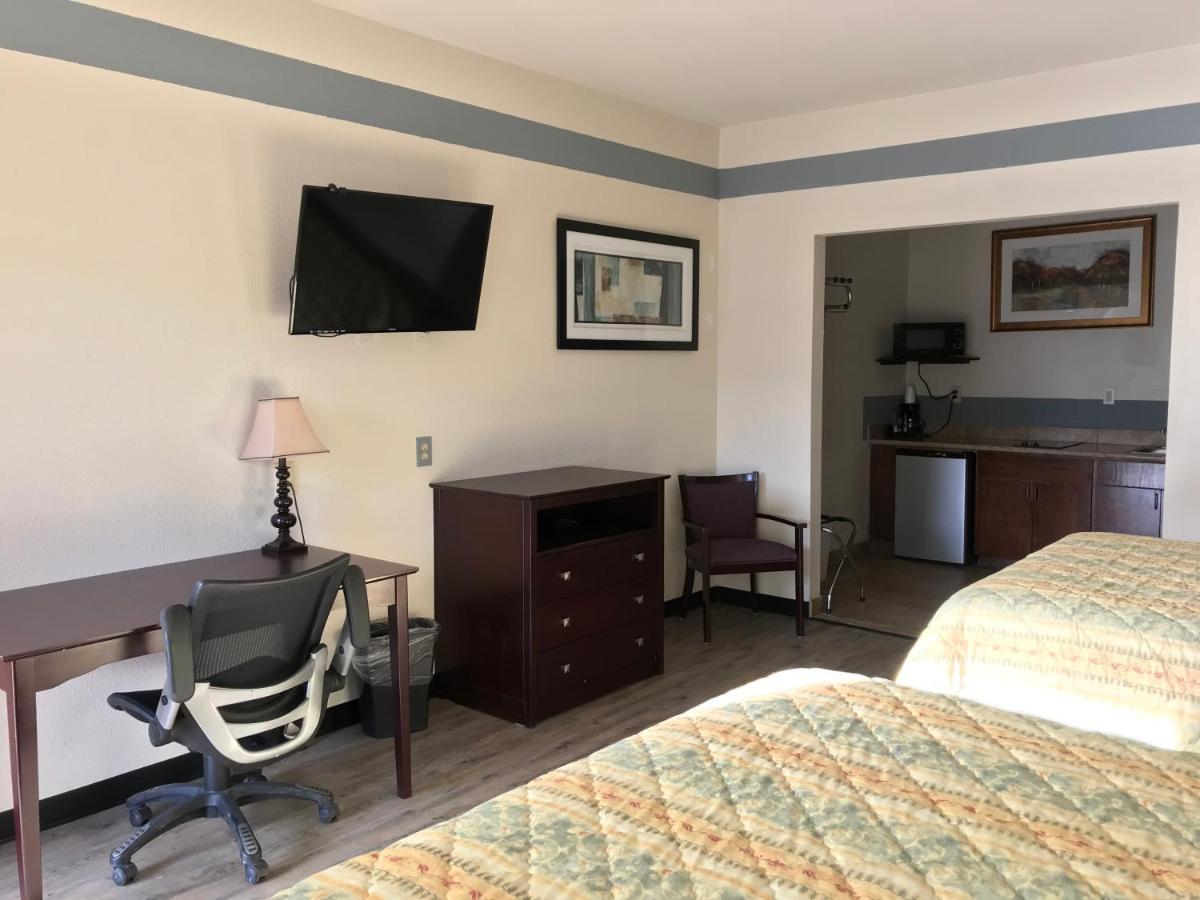 Big Lake Inn And Suites المظهر الخارجي الصورة